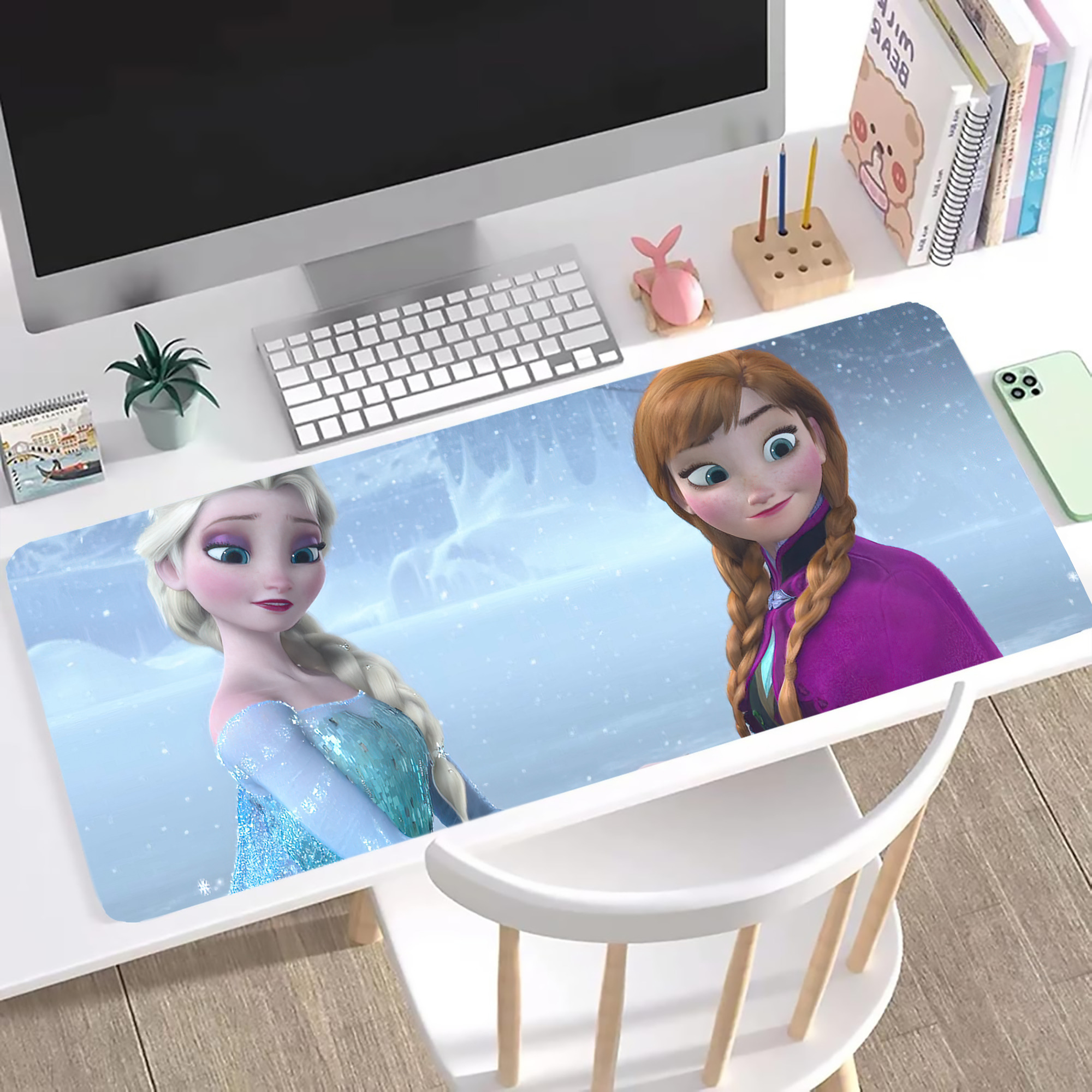 （画像用） アナと雪の女王 アンナ エルサ Frozen Anna Elsa ステッチ加工 大判デスクマット／滑り止めマウスパッド