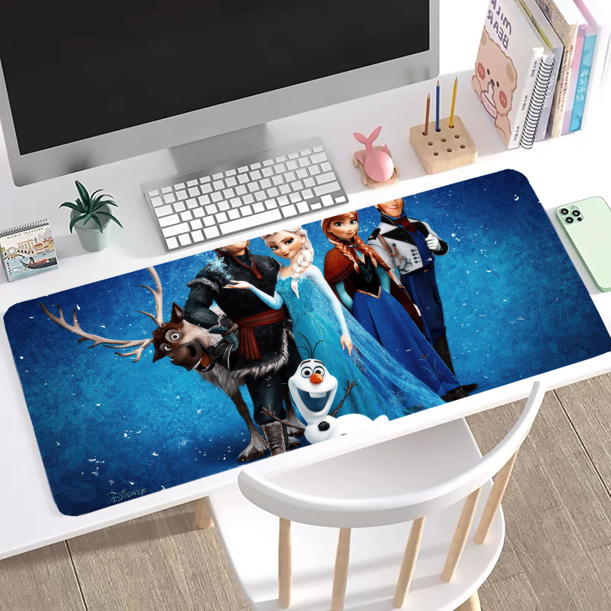 （画像用） アナと雪の女王 アンナ エルサ Frozen Anna Elsa ステッチ加工 大判デスクマット／滑り止めマウスパッド