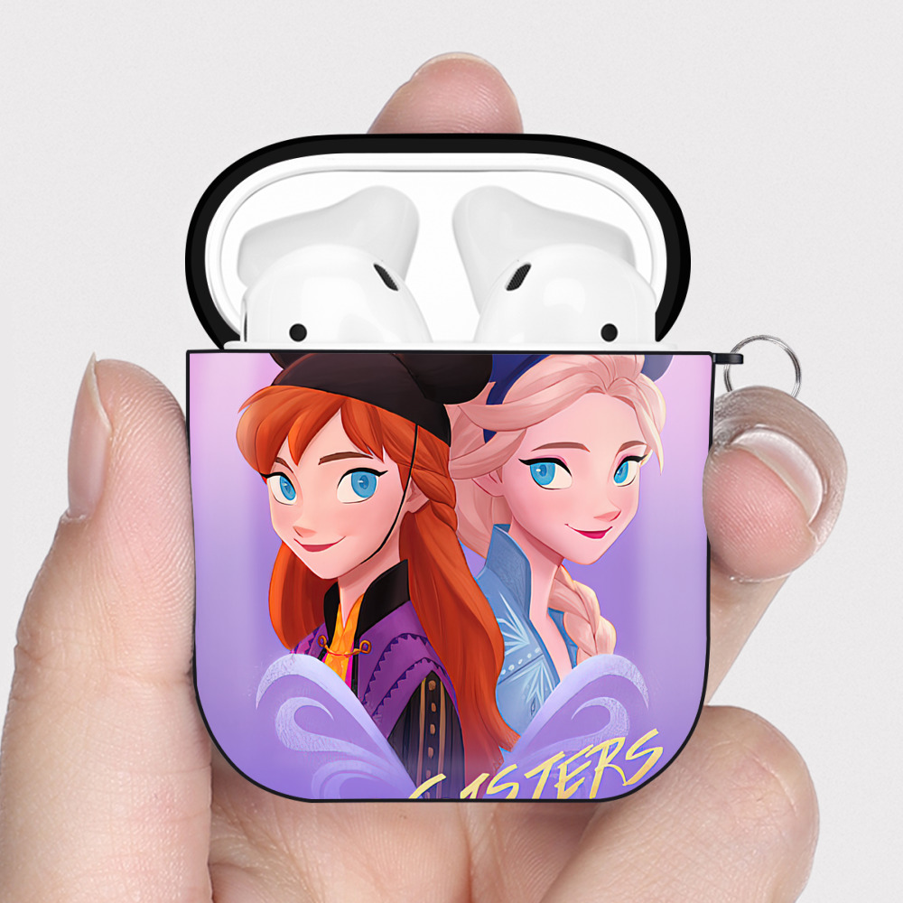 （画像用） アナと雪の女王 アンナ エルサ Frozen Anna Elsa AirPods 第2世代保護ケース ハードシェル ブラック 耐衝撃・防指紋・カラビナ付き