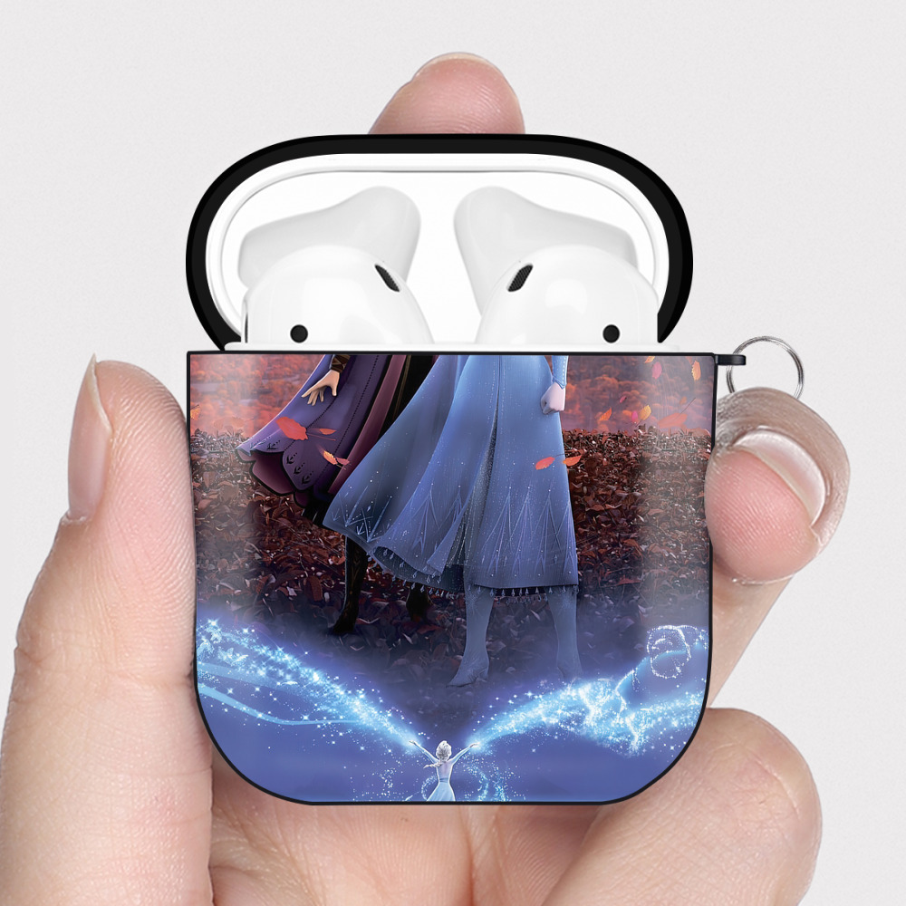 （画像用） アナと雪の女王 アンナ エルサ Frozen Anna Elsa AirPods 第2世代保護ケース ハードシェル ブラック 耐衝撃・防指紋・カラビナ付き