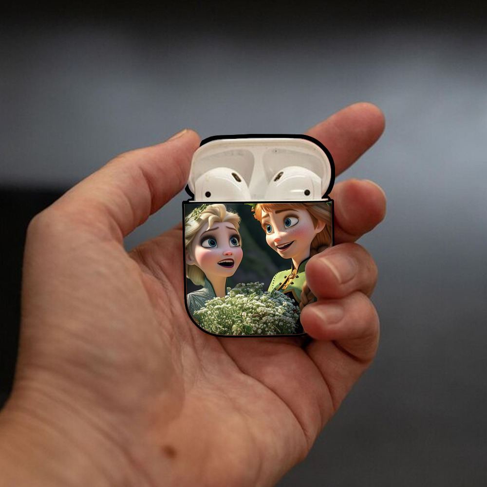 アナと雪の女王 アンナ エルサ Frozen Anna Elsa AirPods 第2世代保護ケース ハードシェル ブラック 耐衝撃・防指紋・カラビナ付き