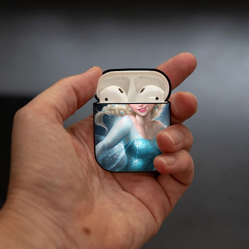 アナと雪の女王 アンナ エルサ Frozen Anna Elsa AirPods 第2世代保護ケース ハードシェル ブラック 耐衝撃・防指紋・カラビナ付き
