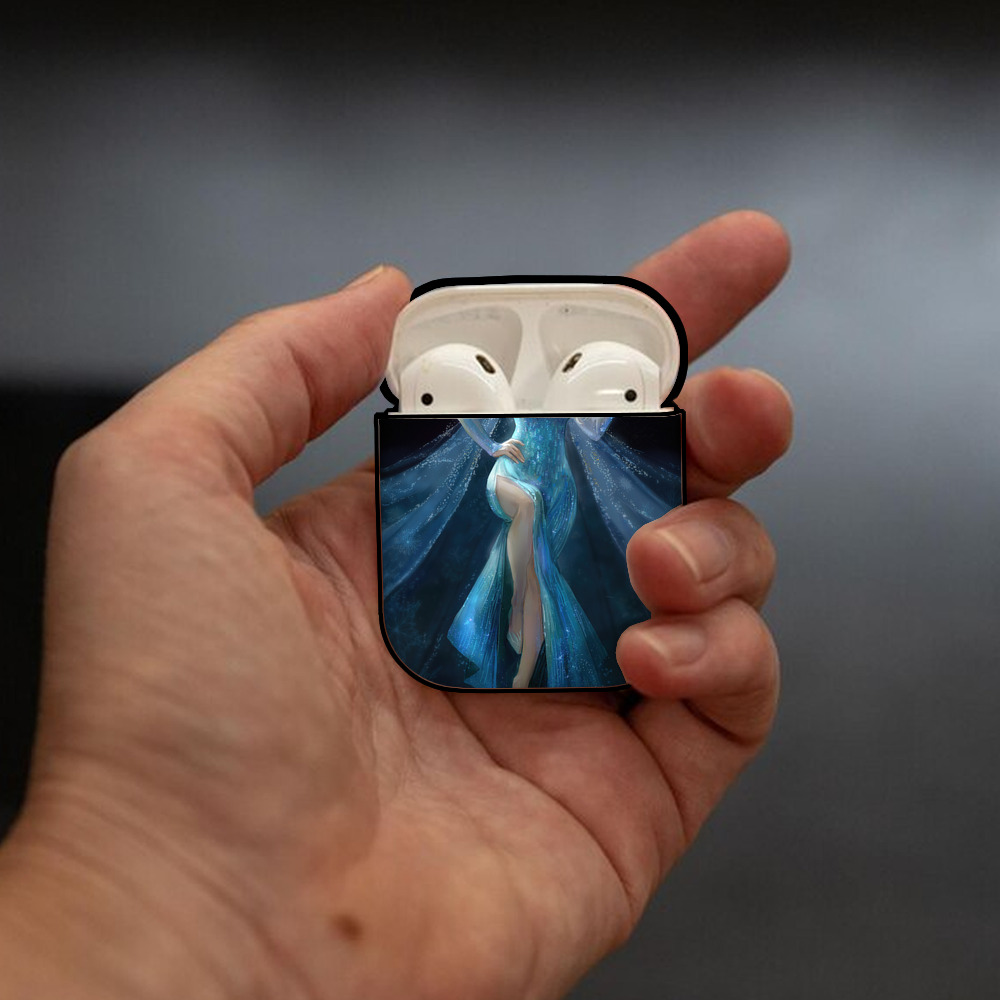 アナと雪の女王 アンナ エルサ Frozen Anna Elsa AirPods 第2世代保護ケース ハードシェル ブラック 耐衝撃・防指紋・カラビナ付き