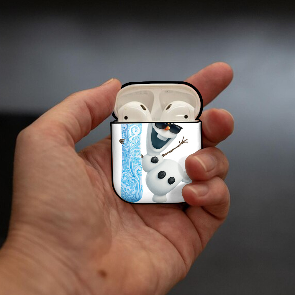 アナと雪の女王 アンナ エルサ Frozen Anna Elsa AirPods 第2世代保護ケース ハードシェル ブラック 耐衝撃・防指紋・カラビナ付き
