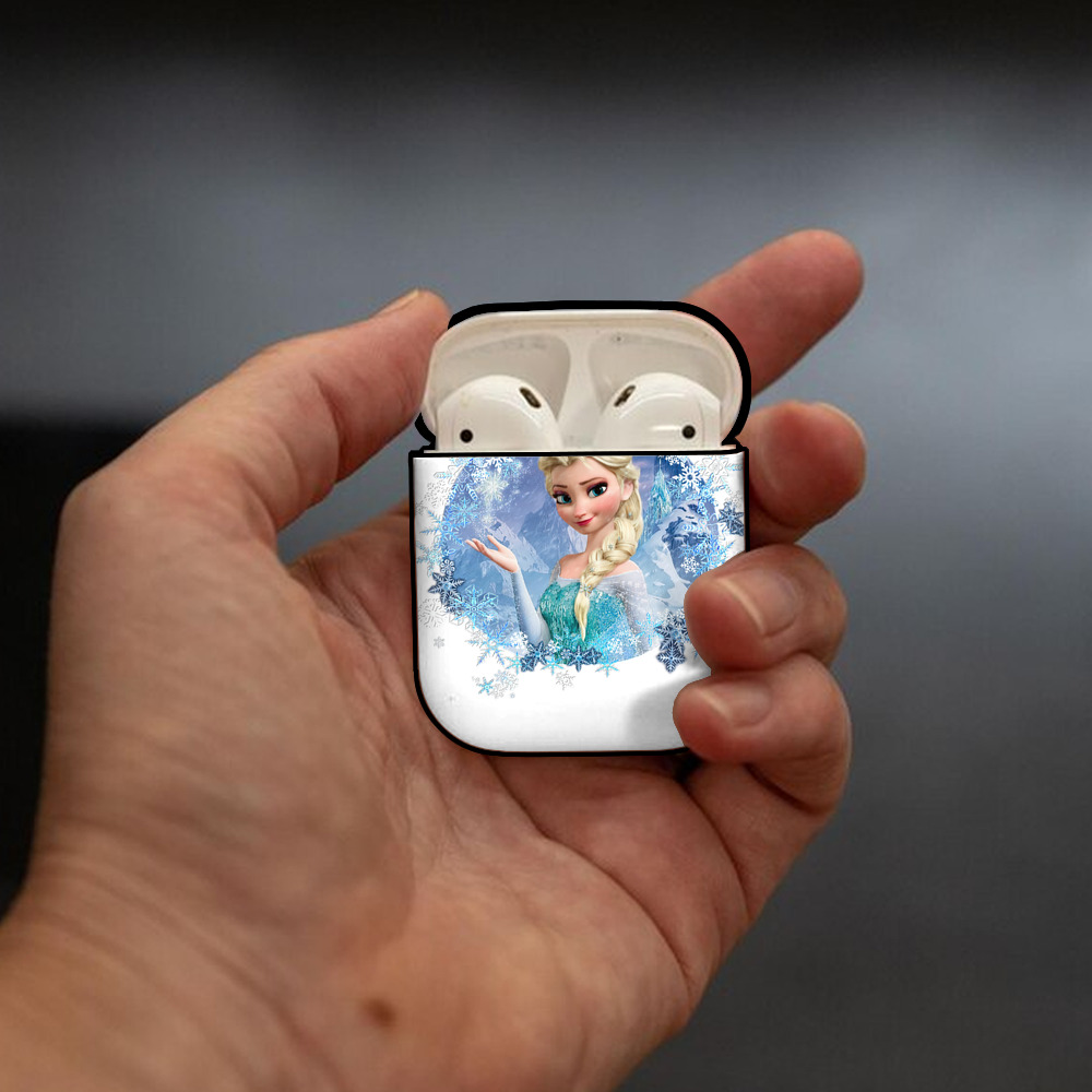 アナと雪の女王 アンナ エルサ Frozen Anna Elsa AirPods 第2世代保護ケース ハードシェル ブラック 耐衝撃・防指紋・カラビナ付き