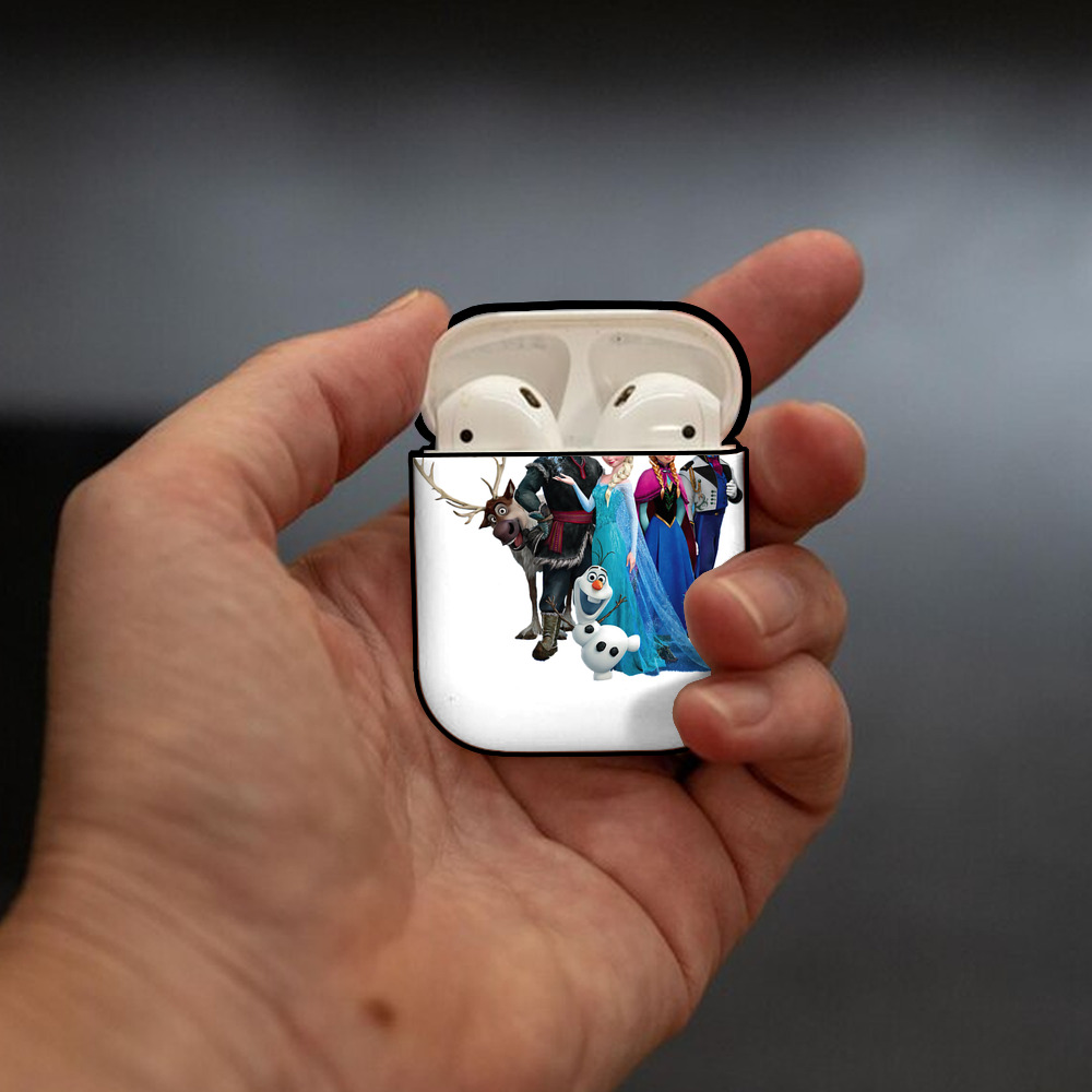 アナと雪の女王 アンナ エルサ Frozen Anna Elsa AirPods 第2世代保護ケース ハードシェル ブラック 耐衝撃・防指紋・カラビナ付き
