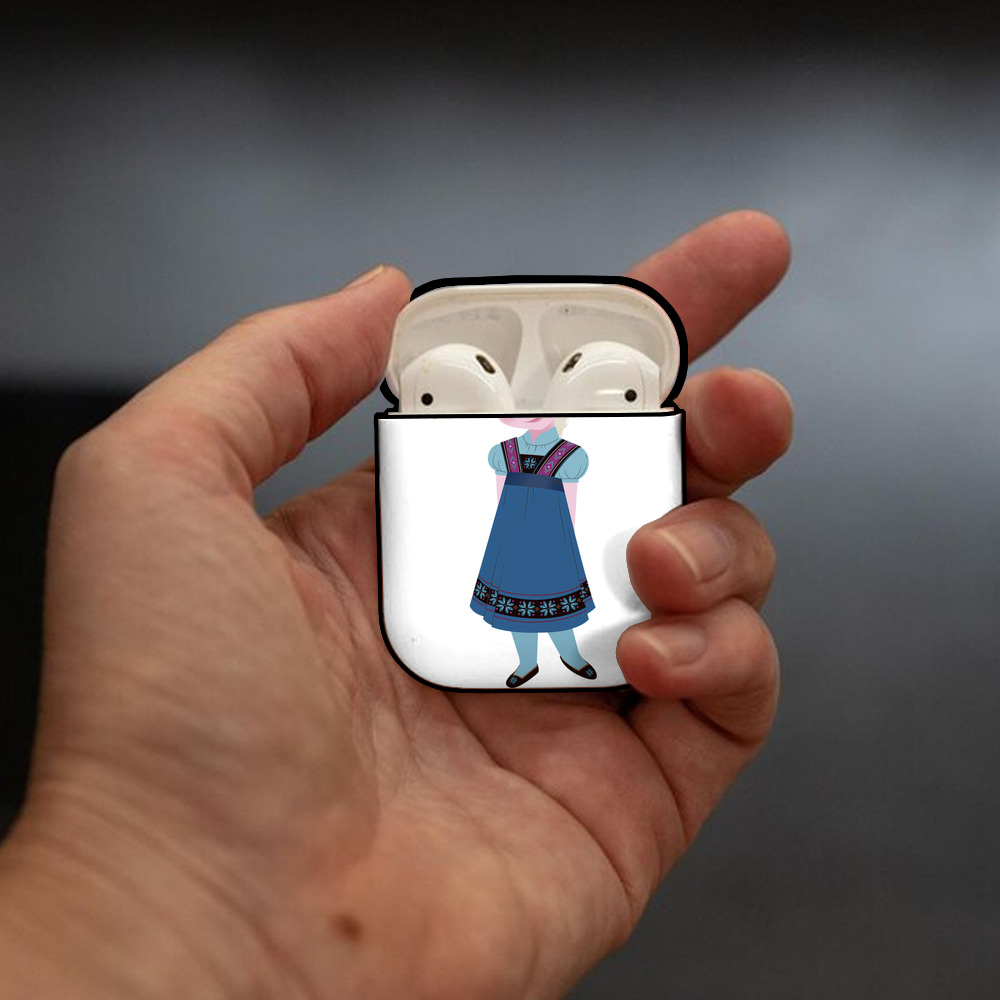 アナと雪の女王 アンナ エルサ Frozen Anna Elsa AirPods 第2世代保護ケース ハードシェル ブラック 耐衝撃・防指紋・カラビナ付き