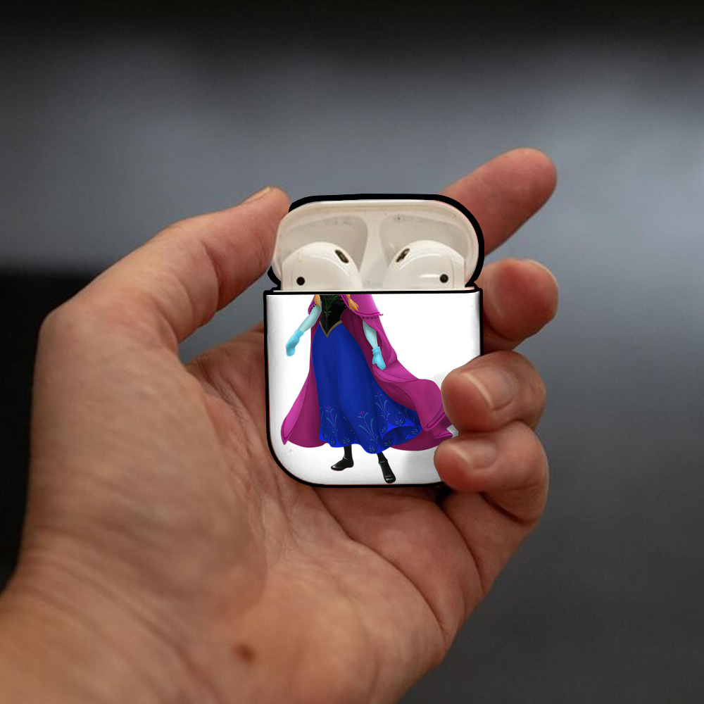 アナと雪の女王 アンナ エルサ Frozen Anna Elsa AirPods 第2世代保護ケース ハードシェル ブラック 耐衝撃・防指紋・カラビナ付き