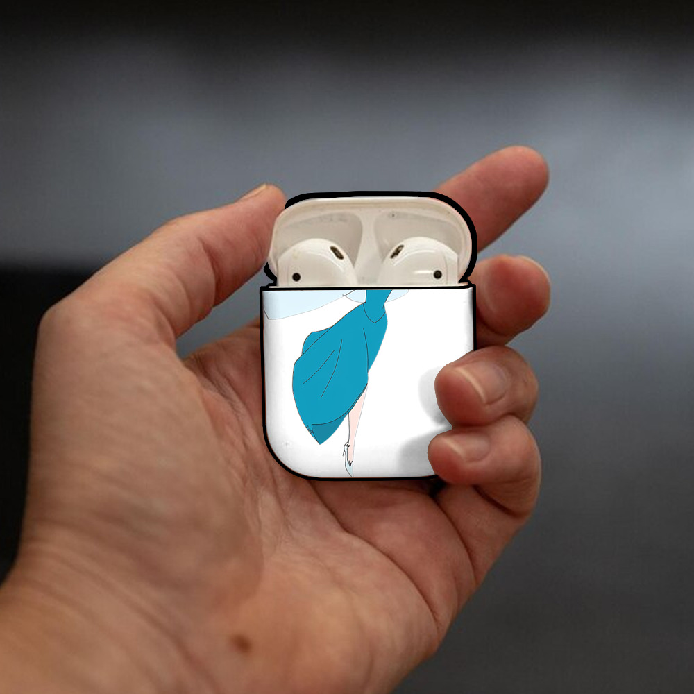 アナと雪の女王 アンナ エルサ Frozen Anna Elsa AirPods 第2世代保護ケース ハードシェル ブラック 耐衝撃・防指紋・カラビナ付き
