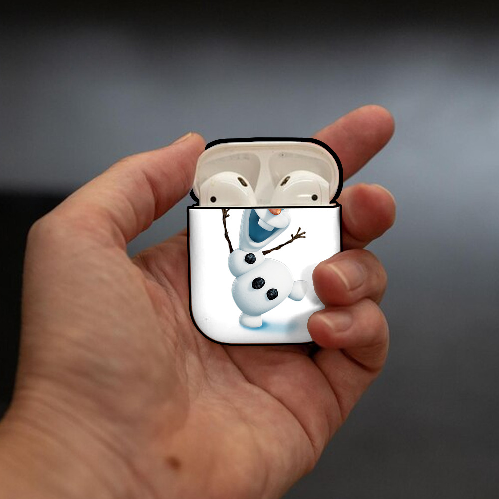 アナと雪の女王 アンナ エルサ Frozen Anna Elsa AirPods 第2世代保護ケース ハードシェル ブラック 耐衝撃・防指紋・カラビナ付き