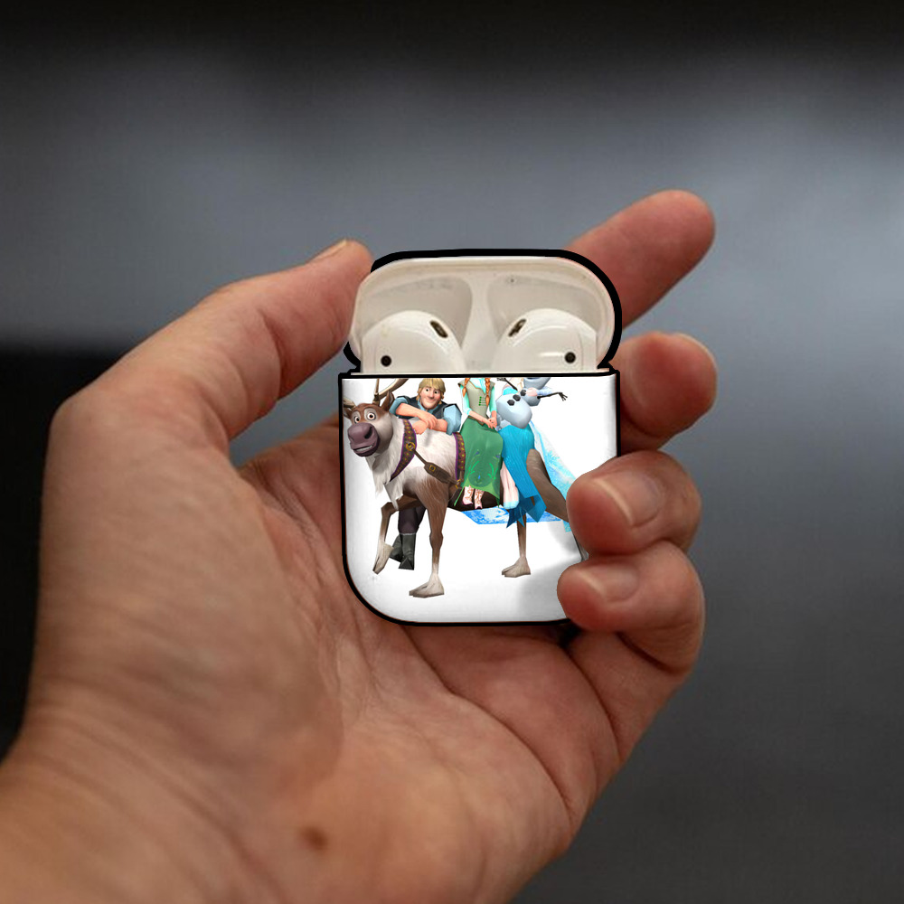 アナと雪の女王 アンナ エルサ Frozen Anna Elsa AirPods 第2世代保護ケース ハードシェル ブラック 耐衝撃・防指紋・カラビナ付き