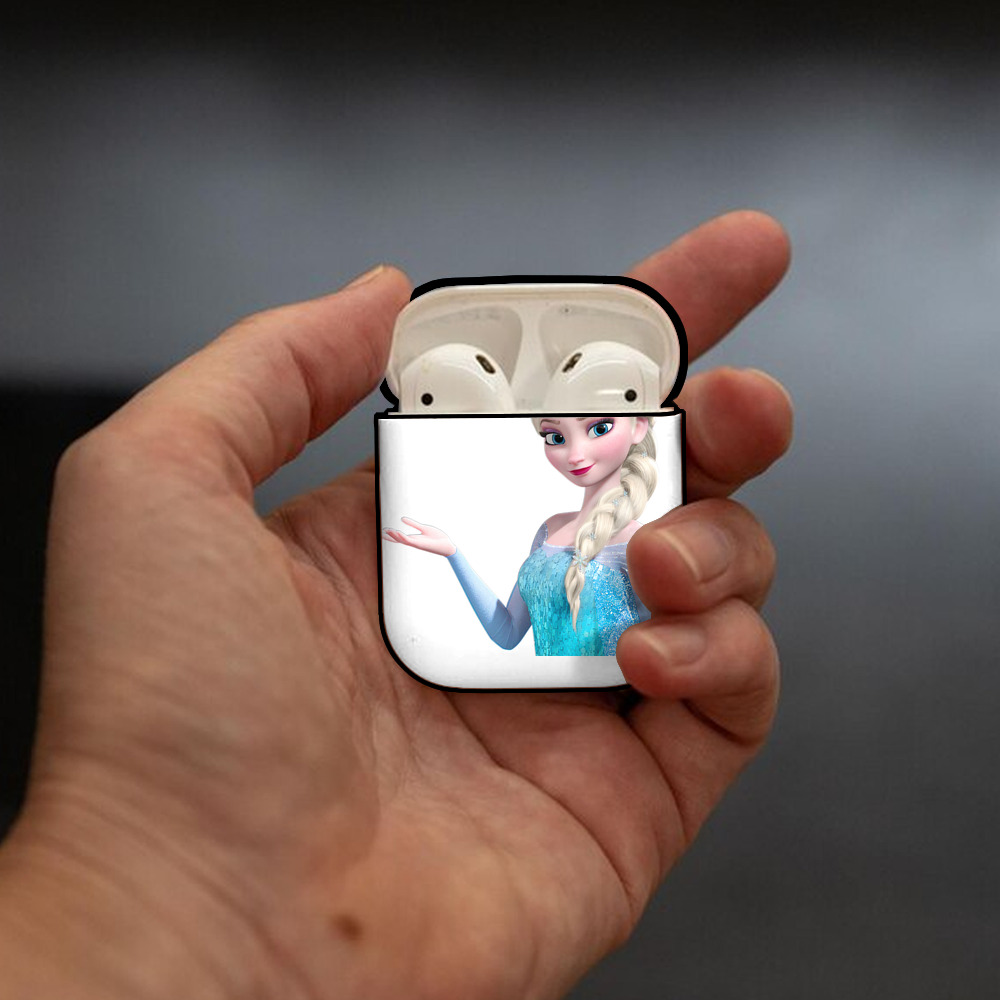 アナと雪の女王 アンナ エルサ Frozen Anna Elsa AirPods 第2世代保護ケース ハードシェル ブラック 耐衝撃・防指紋・カラビナ付き