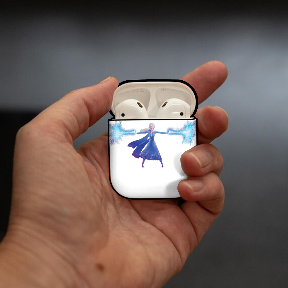 アナと雪の女王 アンナ エルサ Frozen Anna Elsa AirPods 第2世代保護ケース ハードシェル ブラック 耐衝撃・防指紋・カラビナ付き