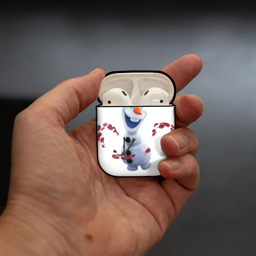 アナと雪の女王 アンナ エルサ Frozen Anna Elsa AirPods 第2世代保護ケース ハードシェル ブラック 耐衝撃・防指紋・カラビナ付き