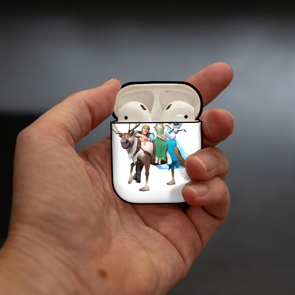 アナと雪の女王 アンナ エルサ Frozen Anna Elsa AirPods 第2世代保護ケース ハードシェル ブラック 耐衝撃・防指紋・カラビナ付き