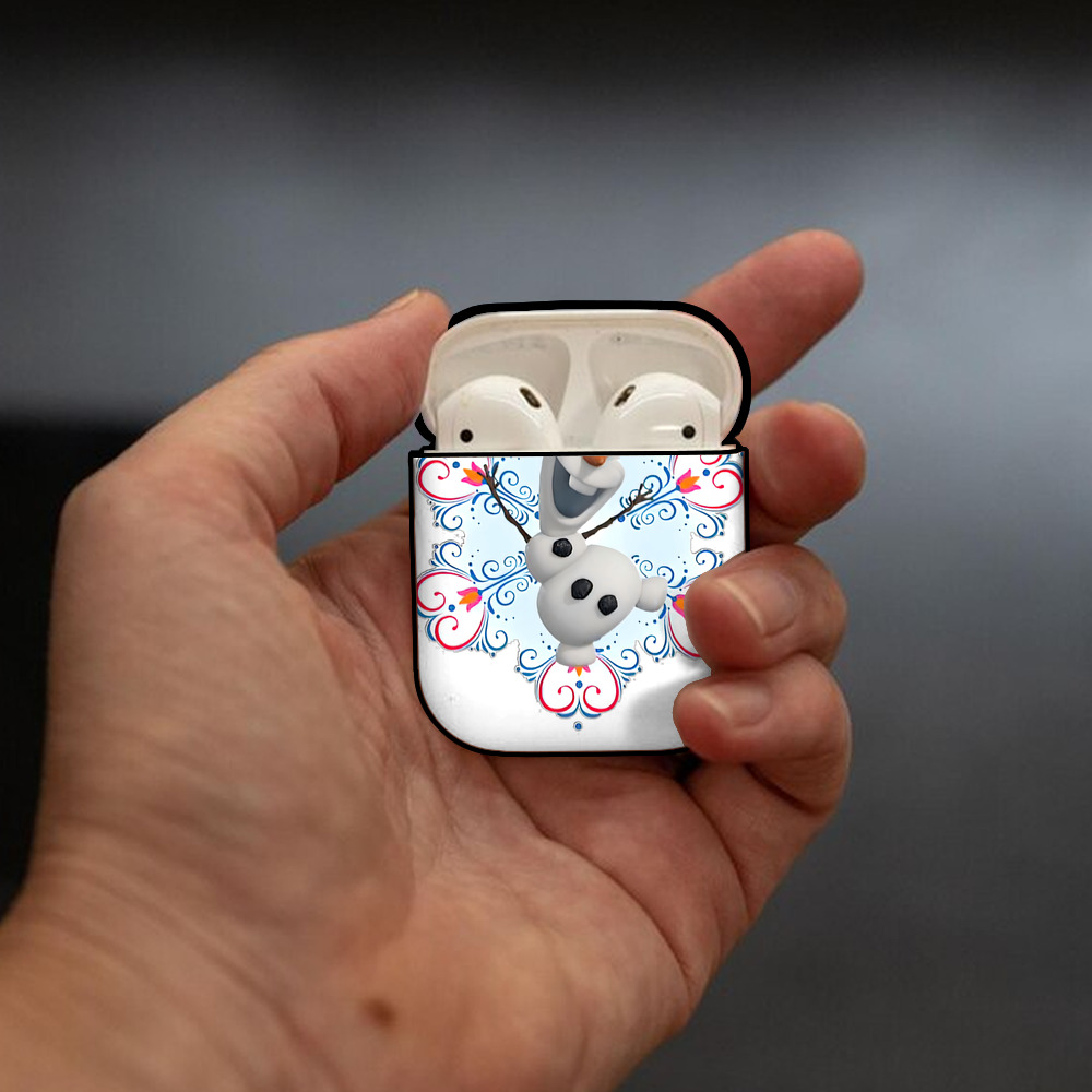 アナと雪の女王 アンナ エルサ Frozen Anna Elsa AirPods 第2世代保護ケース ハードシェル ブラック 耐衝撃・防指紋・カラビナ付き
