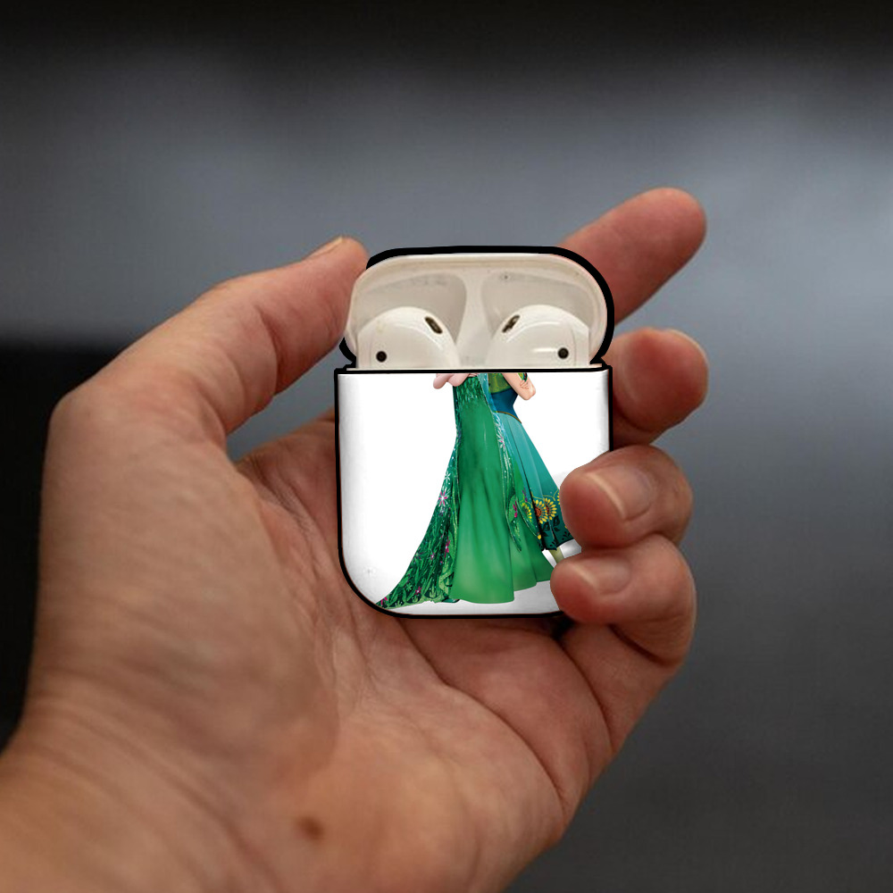 アナと雪の女王 アンナ エルサ Frozen Anna Elsa AirPods 第2世代保護ケース ハードシェル ブラック 耐衝撃・防指紋・カラビナ付き