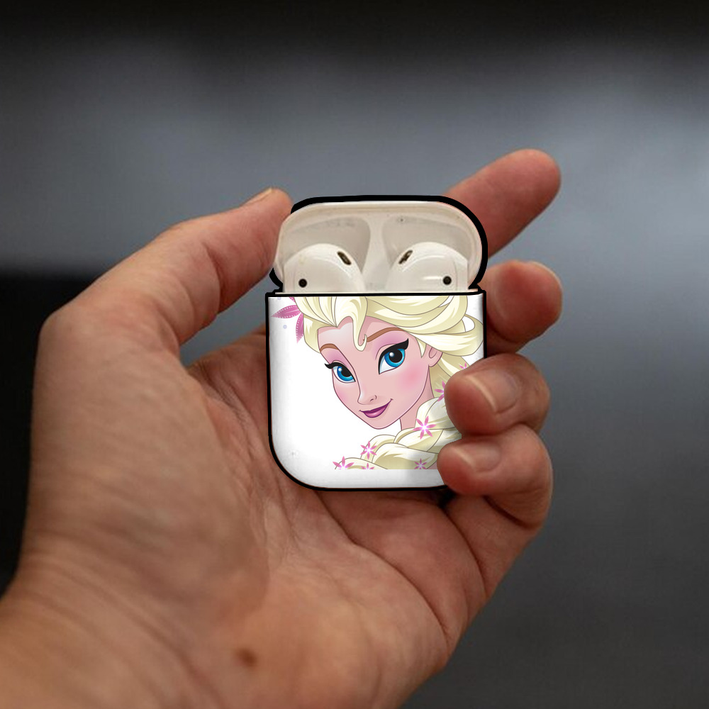 アナと雪の女王 アンナ エルサ Frozen Anna Elsa AirPods 第2世代保護ケース ハードシェル ブラック 耐衝撃・防指紋・カラビナ付き