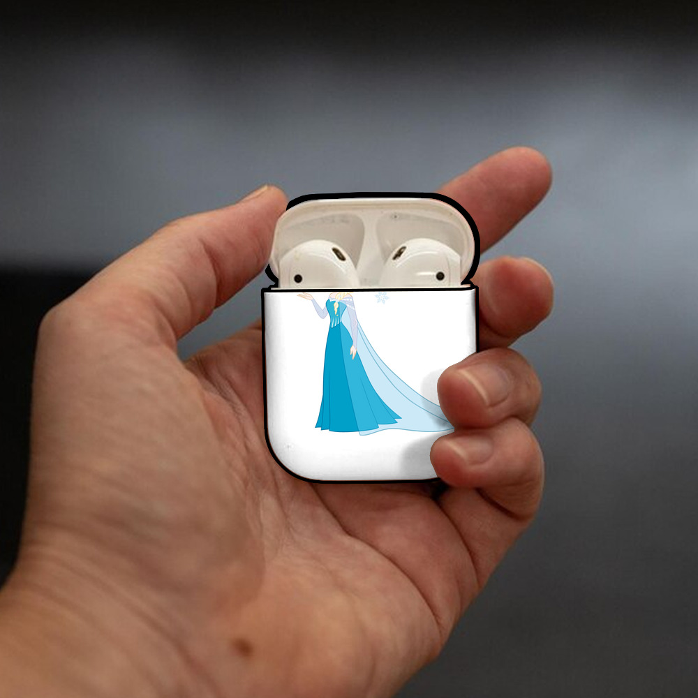 アナと雪の女王 アンナ エルサ Frozen Anna Elsa AirPods 第2世代保護ケース ハードシェル ブラック 耐衝撃・防指紋・カラビナ付き